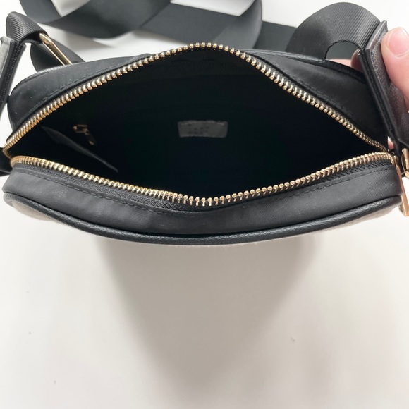 NEW w/o tag! Shoulder Messenger Bag from Target! - Picture 6 of 9